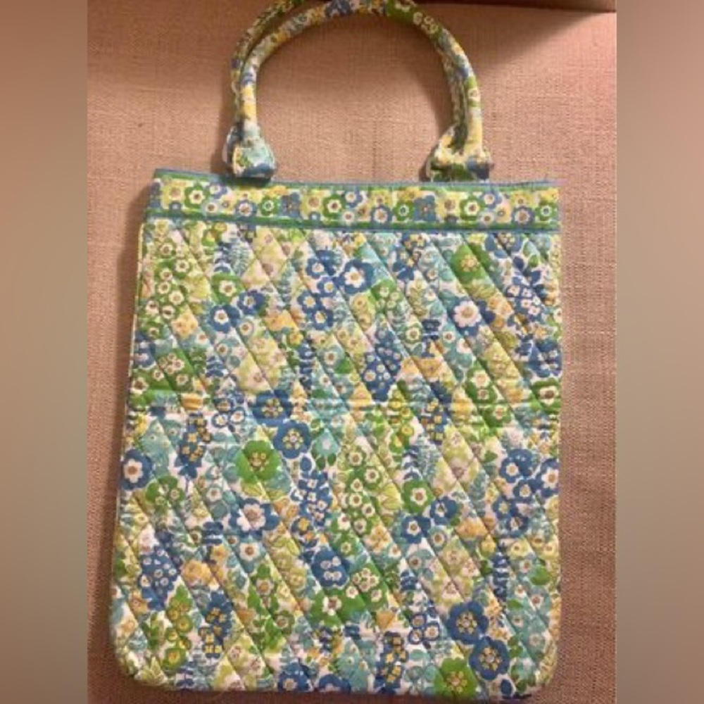 Vera Bradley Messenger Bag English Meadow Retired Paisley NWOT
